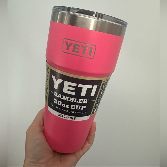 Yeti Rambler 30oz Stackable Cup  WITH MAGSLIDER LID TROPICAL PINK BRAND NEW 💗 - Picture 1 of 6